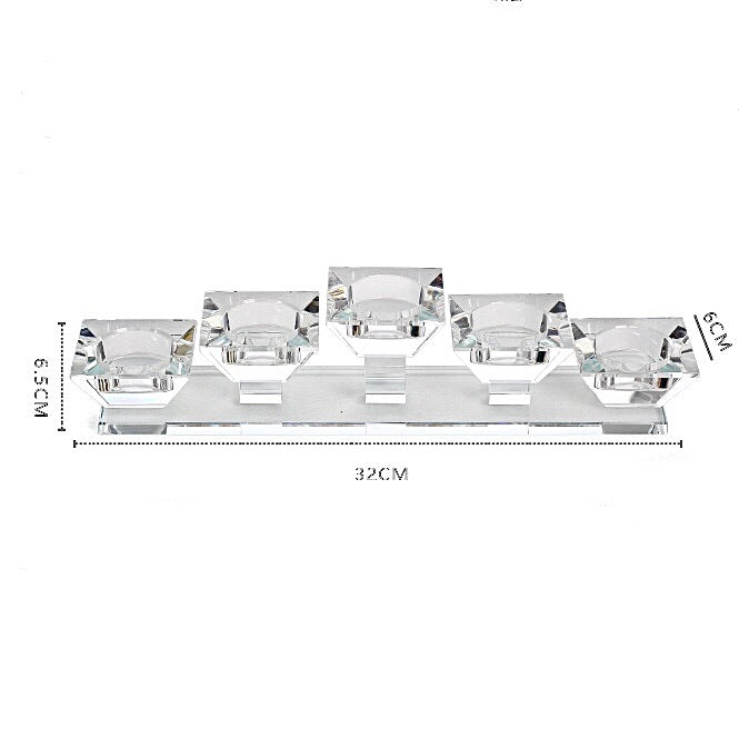 شمعدان كريستالي لـ 5 شموع