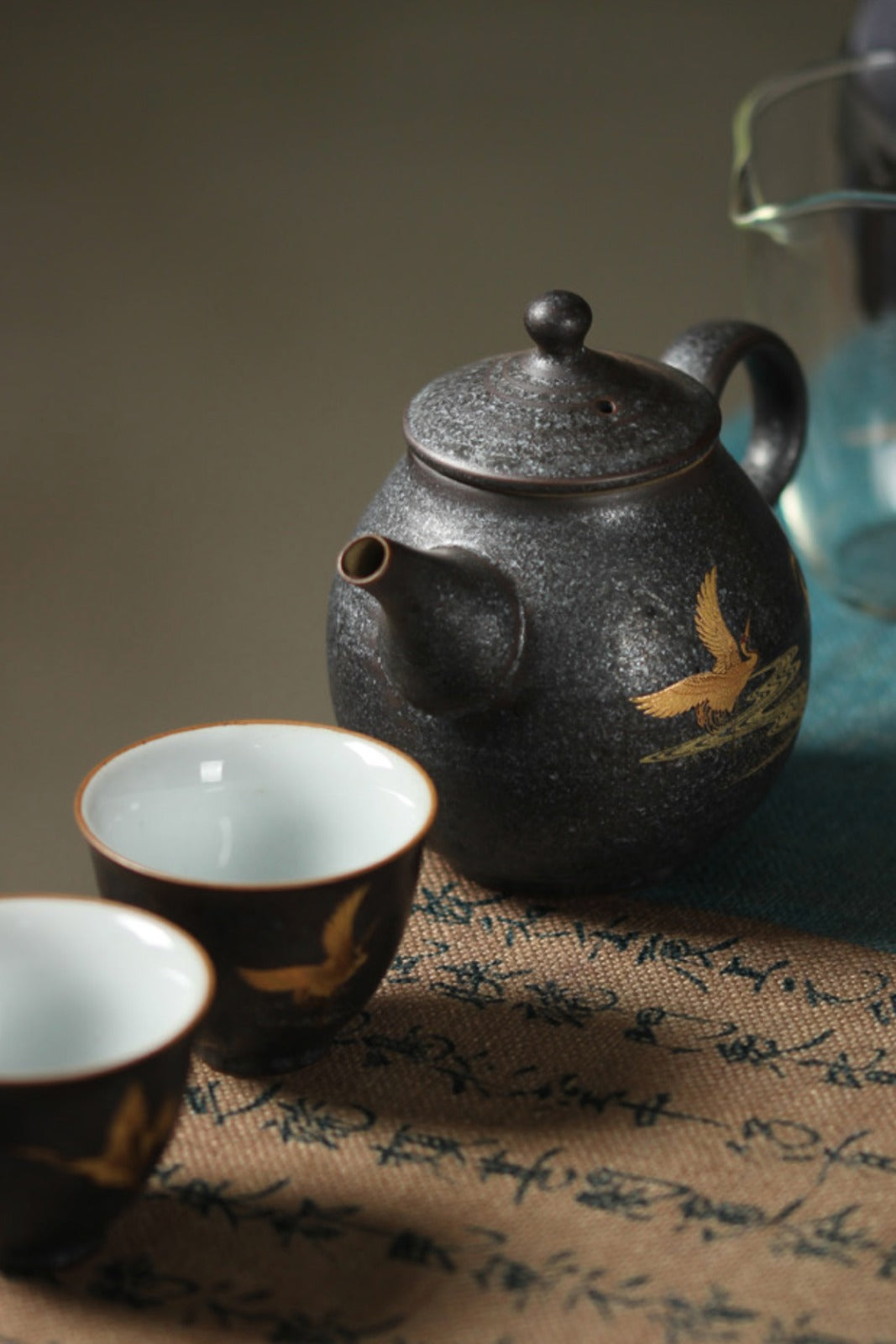 طقم شاي محمول للسفر