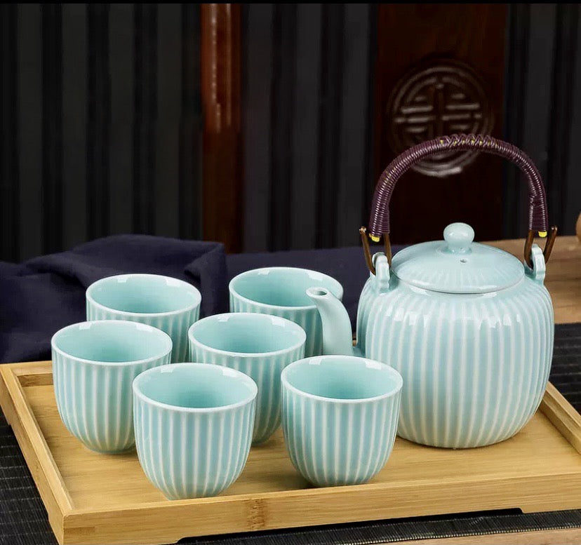 طقم شاي ياقوتي