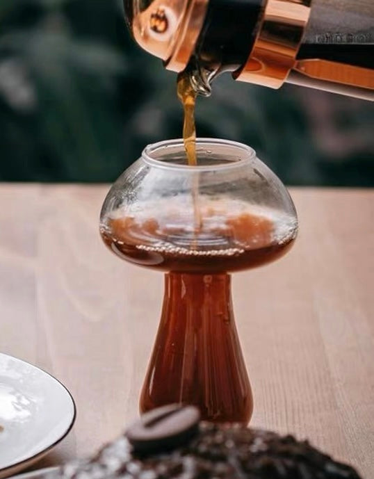 كاس على شكل الفطر