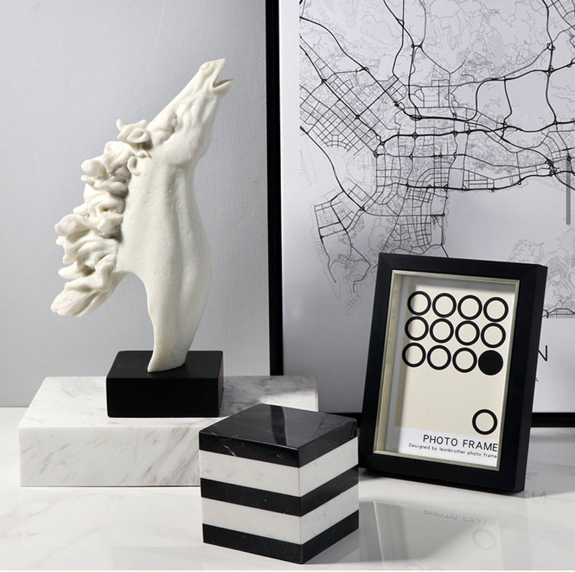 طقم خيول بنمط الوابي سابي الياباني