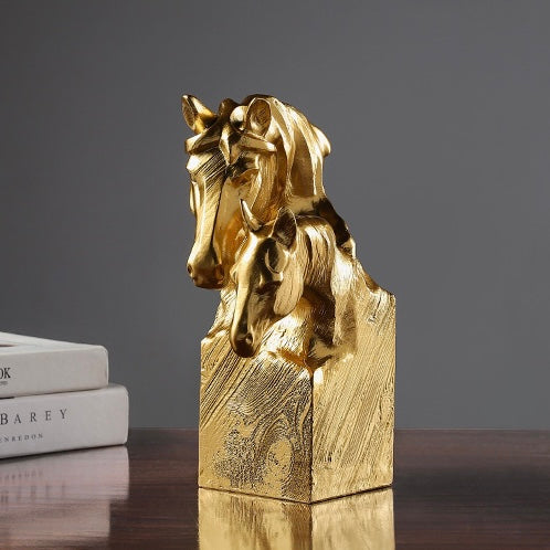 مجسم رؤس خيول من الريزن