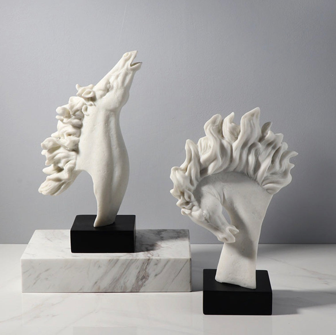 طقم خيول بنمط الوابي سابي الياباني