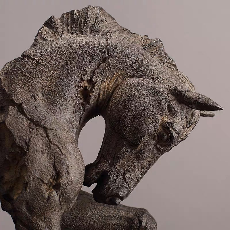 خيل بنمط عتيق