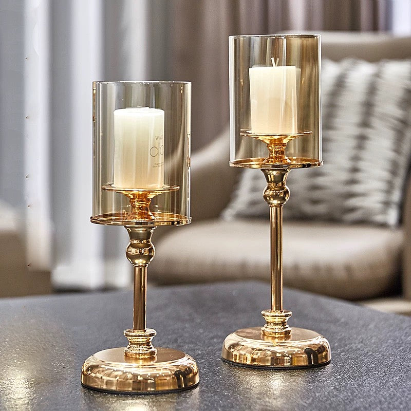 طقم حاملات شموع وفازه ذهبية