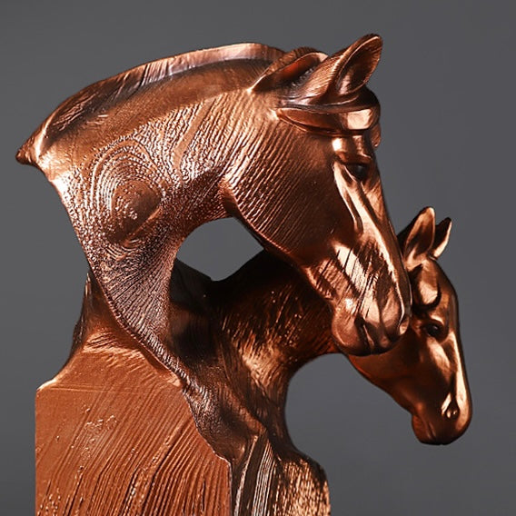 مجسم رؤس خيول من الريزن